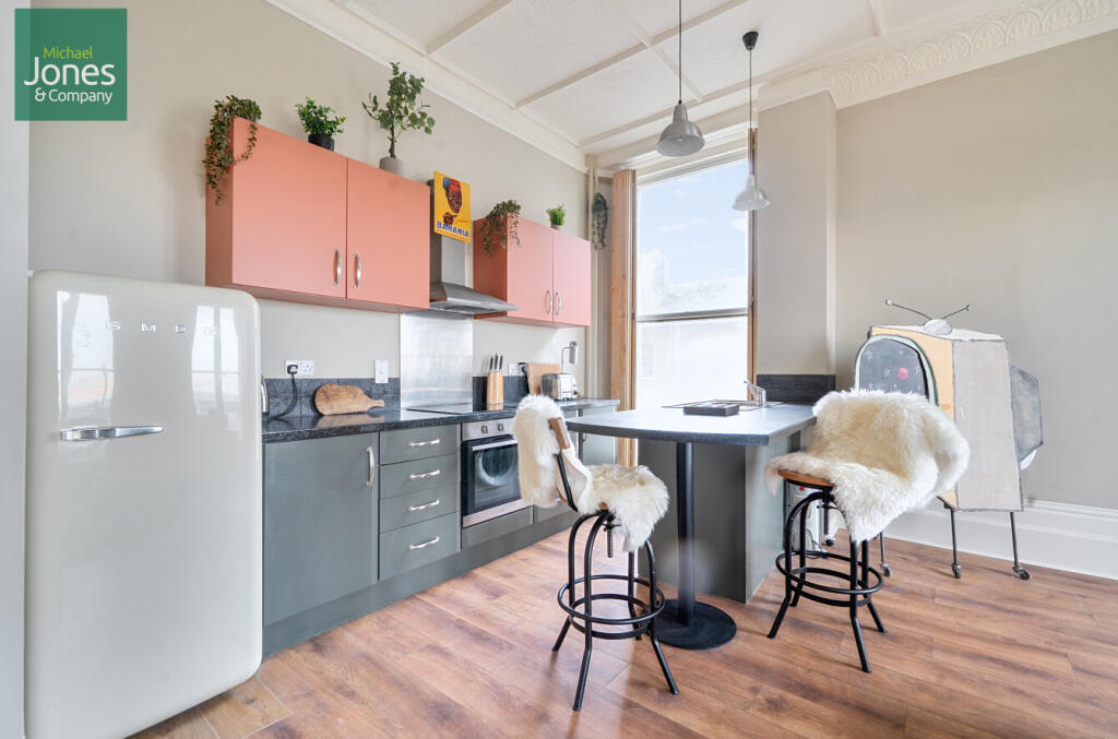 Main image of property: Heene Terrace, Worthing, West Sussex, BN11