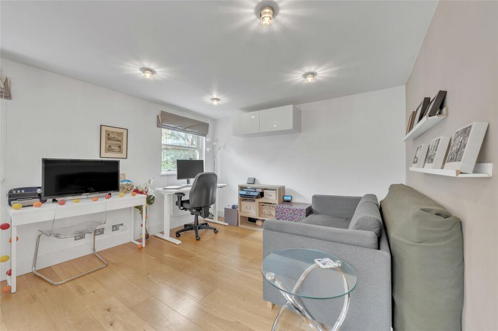 Main image of property: Sutherland Avenue, Maida Vale, London, W9