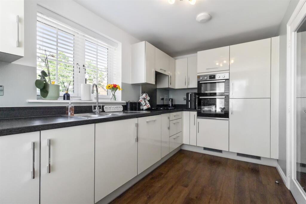 House in Worthing, Durrington - View 5