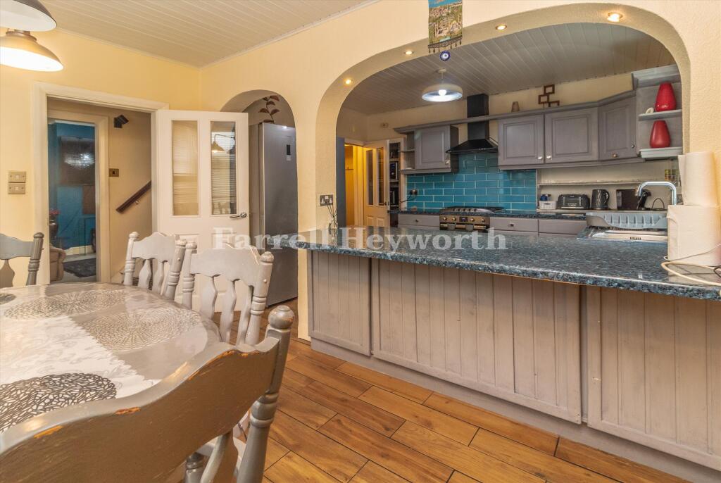 House in Lancaster - View 5