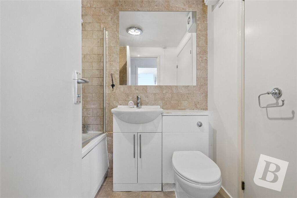 Apartment in London - View 2