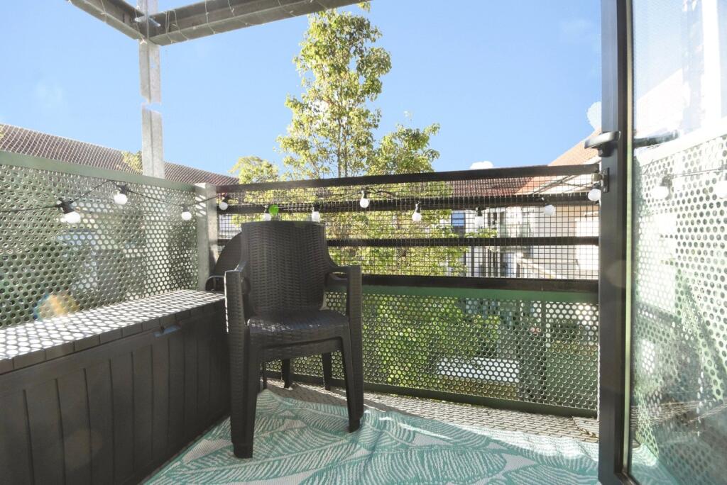Apartment in Chelmsford - More