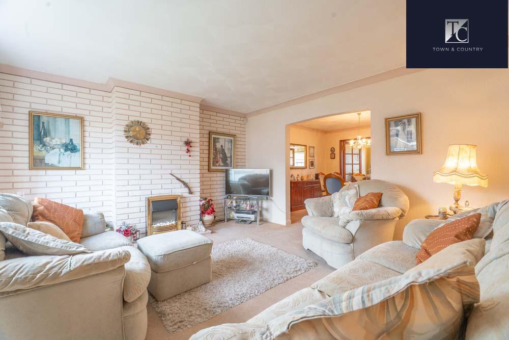 Flora Gardens, Bishopbriggs, G64 1DS photo 4