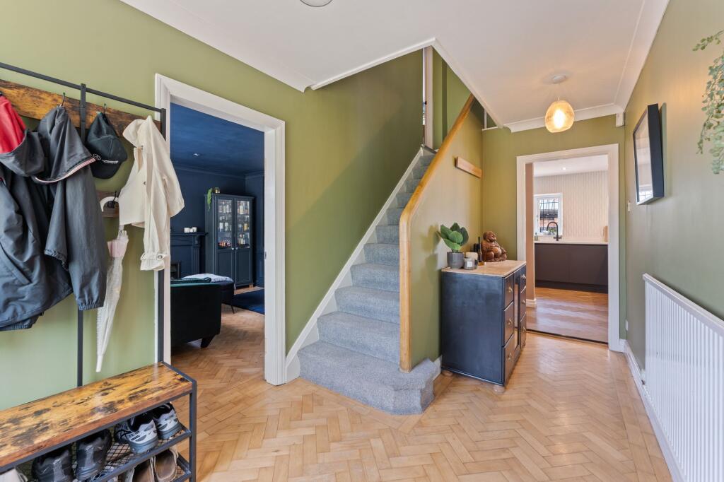 Green Lane, Davenham, CW9 photo 4