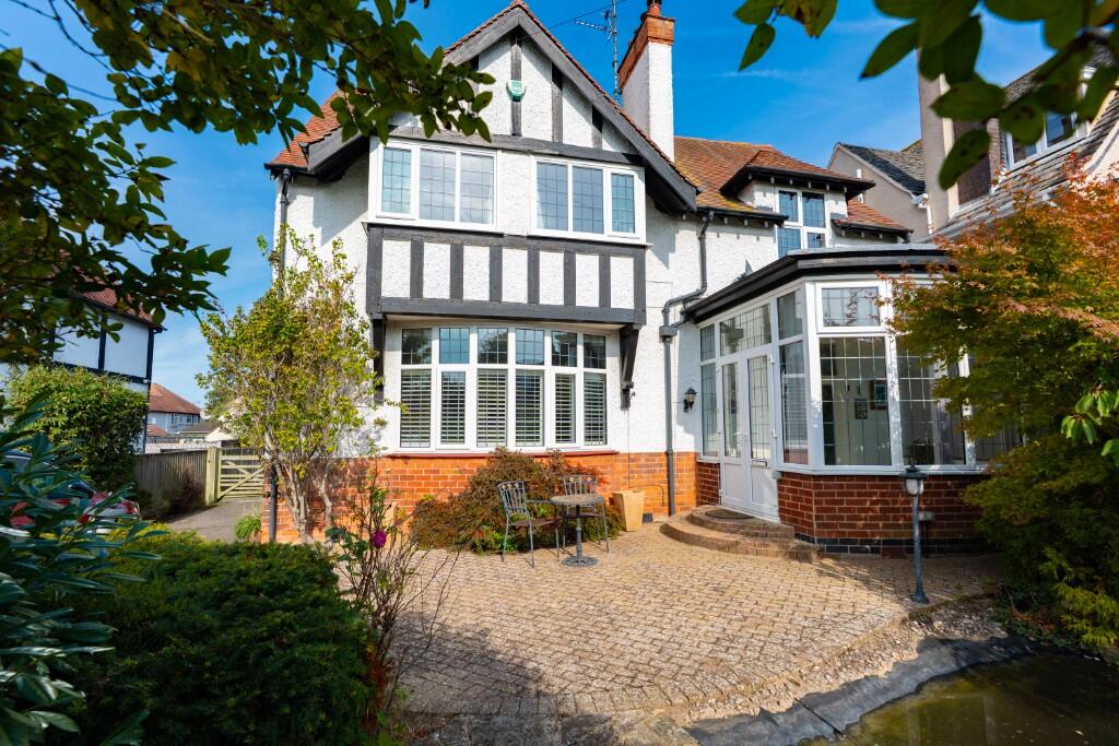 Main image of property: Shardeloes Road, Skegness, Lincolnshire, PE25 3AA