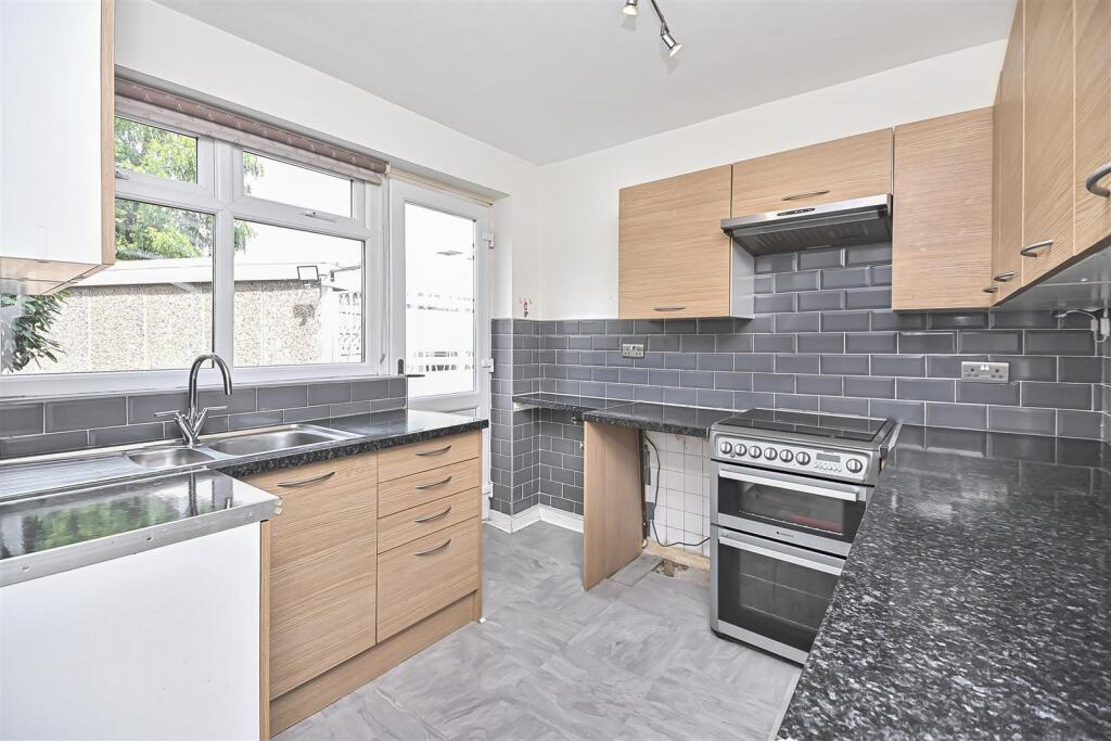 House in Wigan, Lilford - View 5