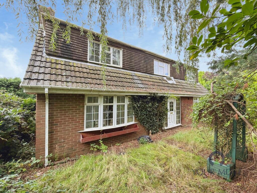 Main image of property: Station Road, Newchapel, Stoke-on-Trent, Staffordshire, ST7