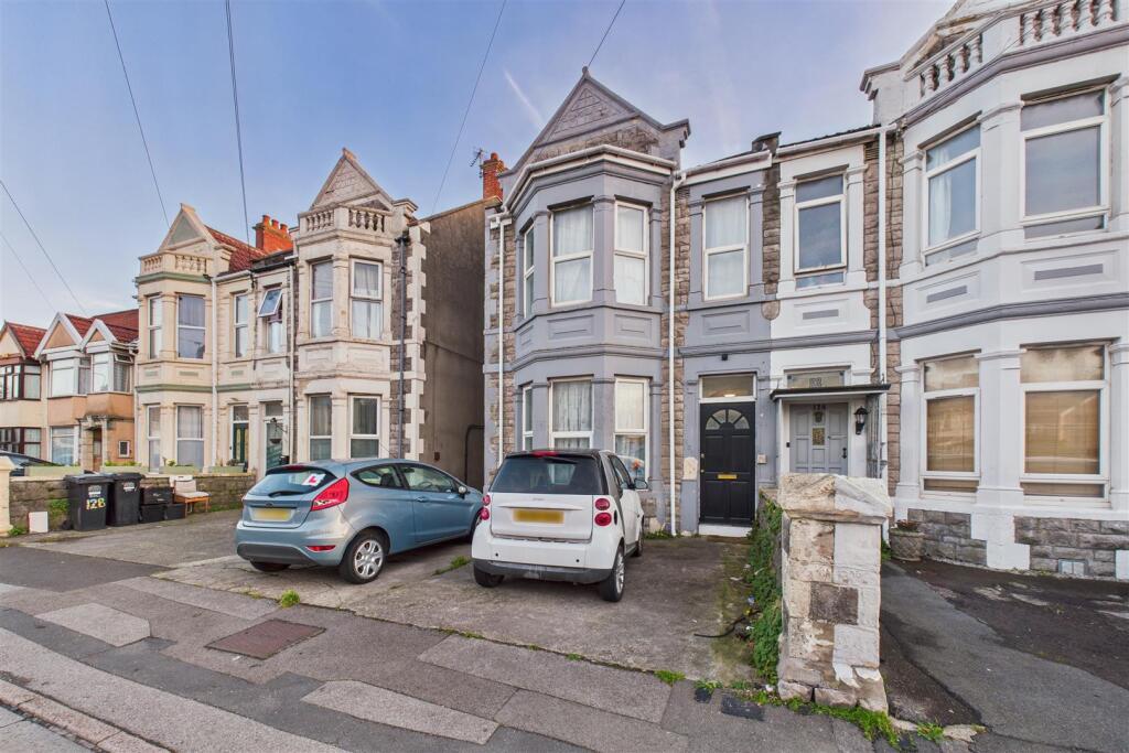 Main image of property: 6 BED | 6 BATH | HMO | £40K | WSM