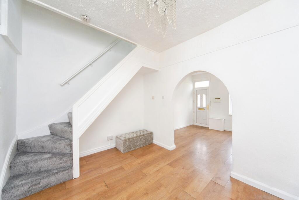 House in Wirral, Liverpool City Region - View 4