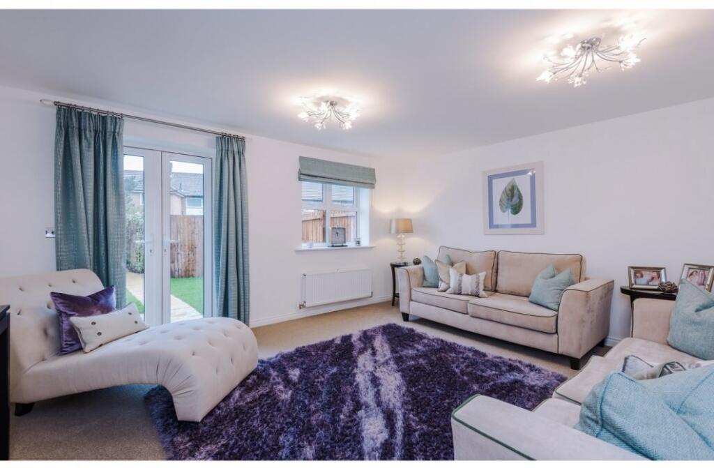 House in Stockport - View 4
