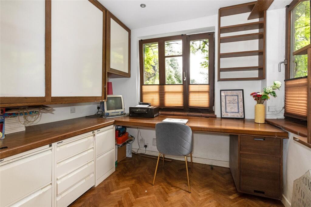 House in London, Addiscombe - View 5