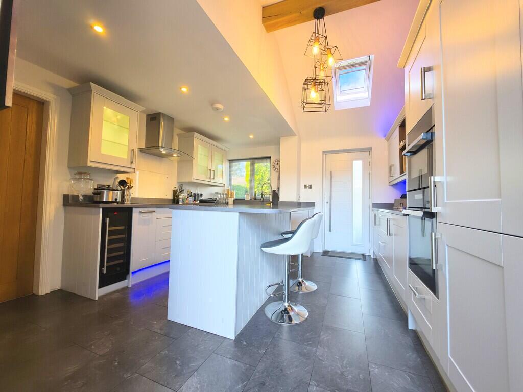 Spey Drive, Kidsgrove, Stoke-on-Trent photo 5