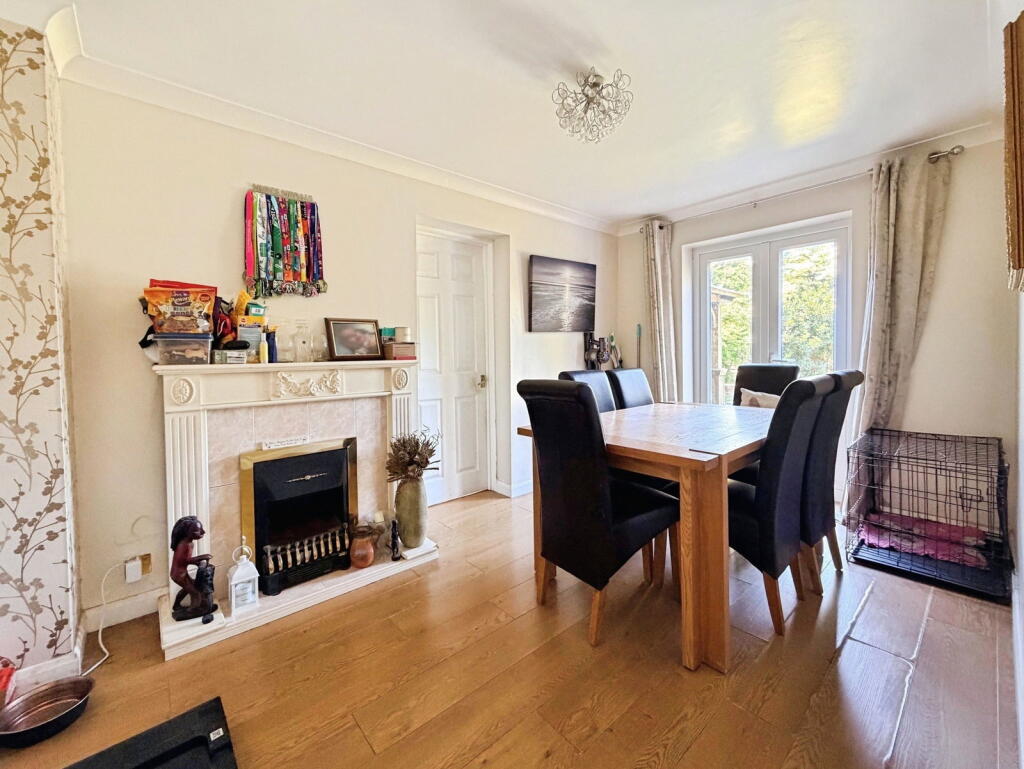 Hursley Drive, Langley, SO45 1ZU photo 4