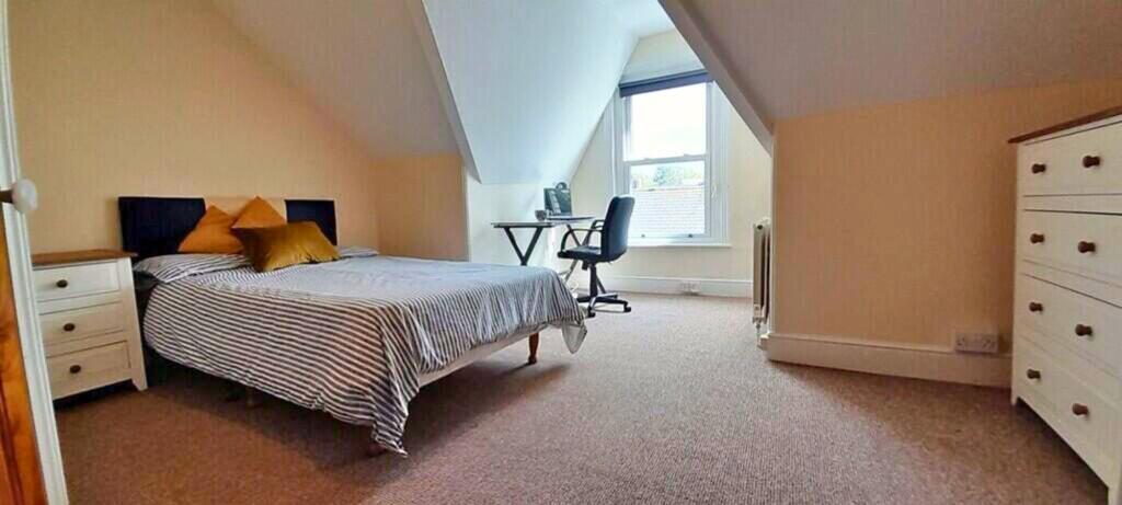 House in Exeter - View 5