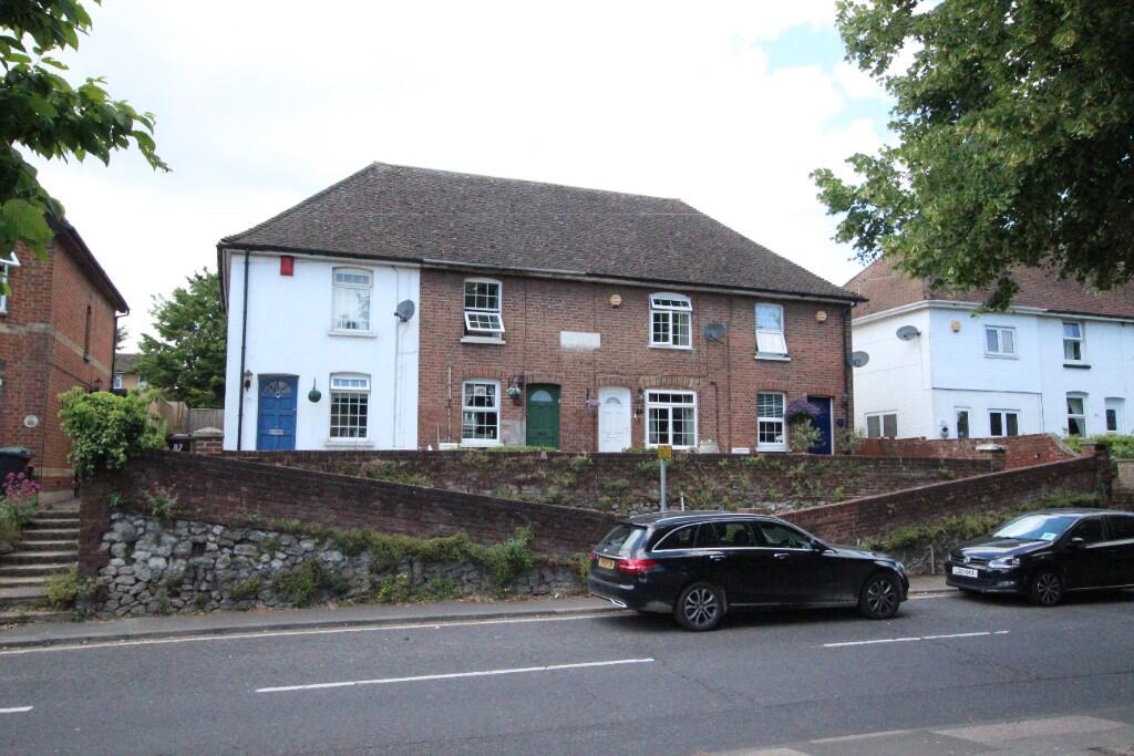 Main image of property: New Hythe Lane, ME20