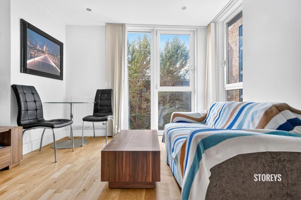 Apartment in London, Seager Place, Deptford - More