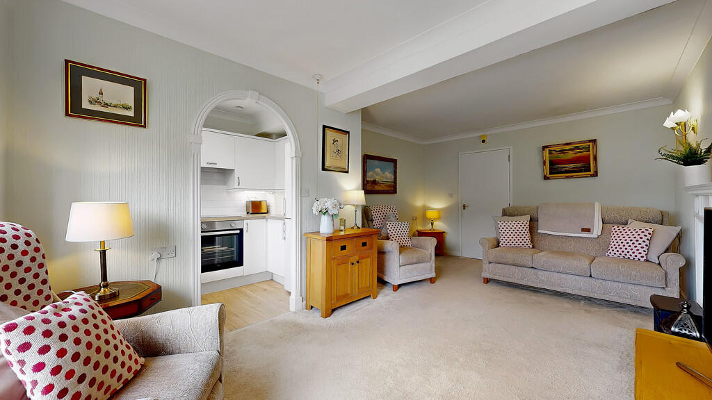 Elphinstone Court, Kilmacolm photo 4