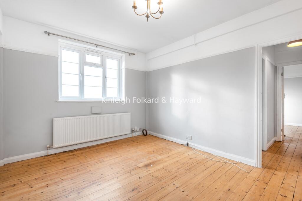 Main image of property: Elmers End Road, London, SE20