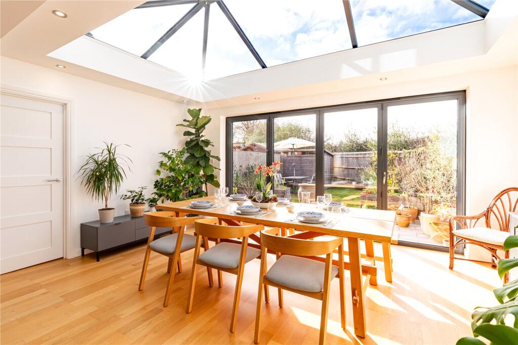 House in Greenham - View 3