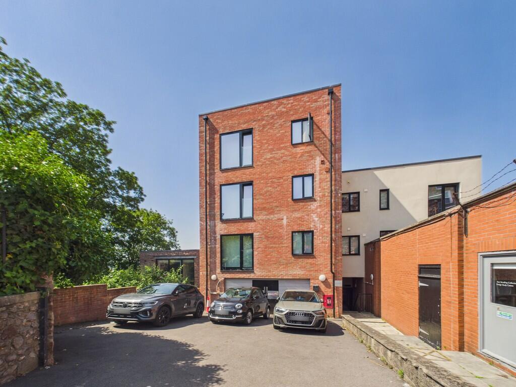 Apartment in Bristol, City of Bristol - More