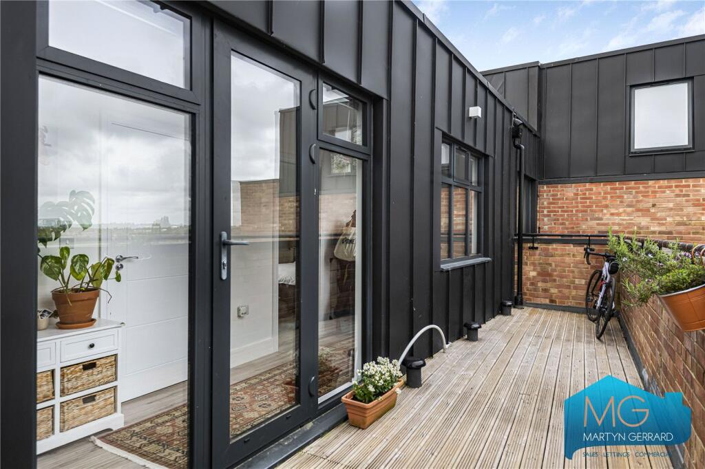Apartment in London - View 4