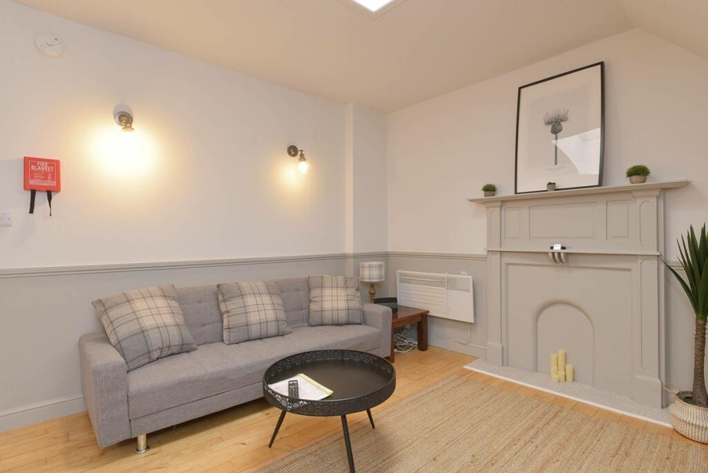 70 Cordiners Land, West Port, Edinburgh, EH1 2LF - View 3