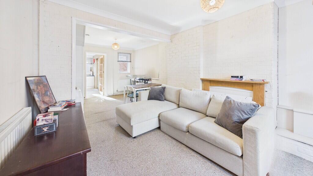 House in Ipswich - View 4