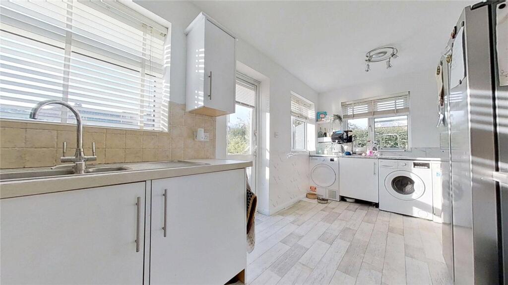House in Adur, Lancing - View 5