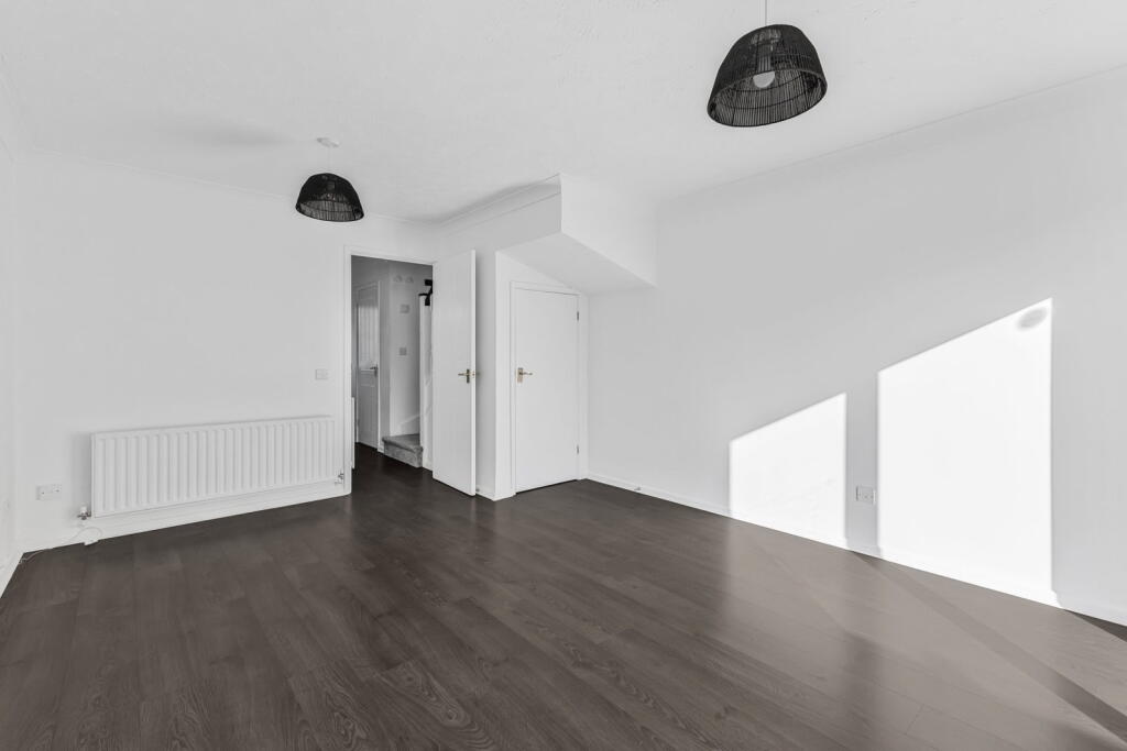 House in Mid Sussex, Abbotsford, Burgess Hill - View 4