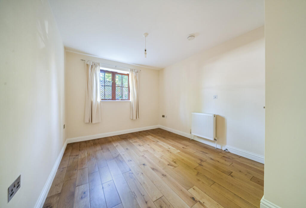 Apartment in Vale of White Horse, North Hinksey - View 4