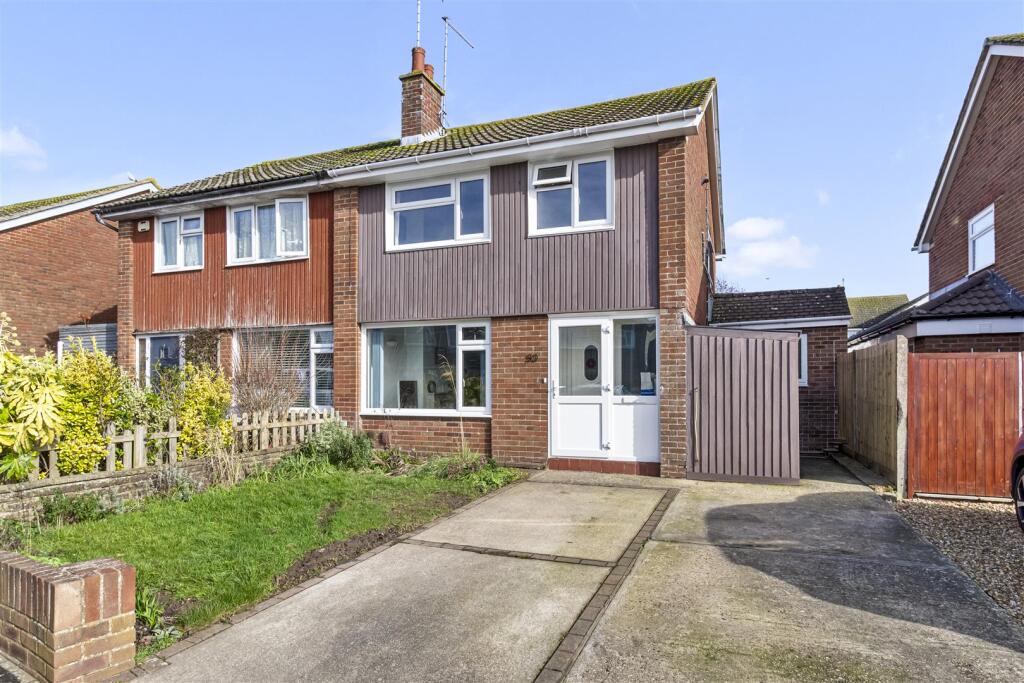 Main image of property: Lincoln Road, Worthing