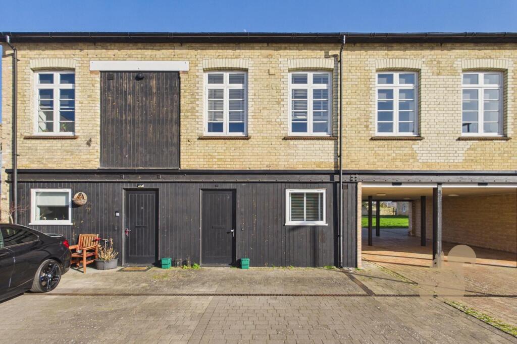 Main image of property: Emperor Road, Colchester