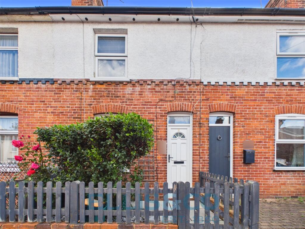 3-bed terraced on Dernier Road, Tonbridge, Kent, TN10, £400,000