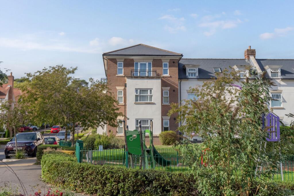 Apartment in Redhill