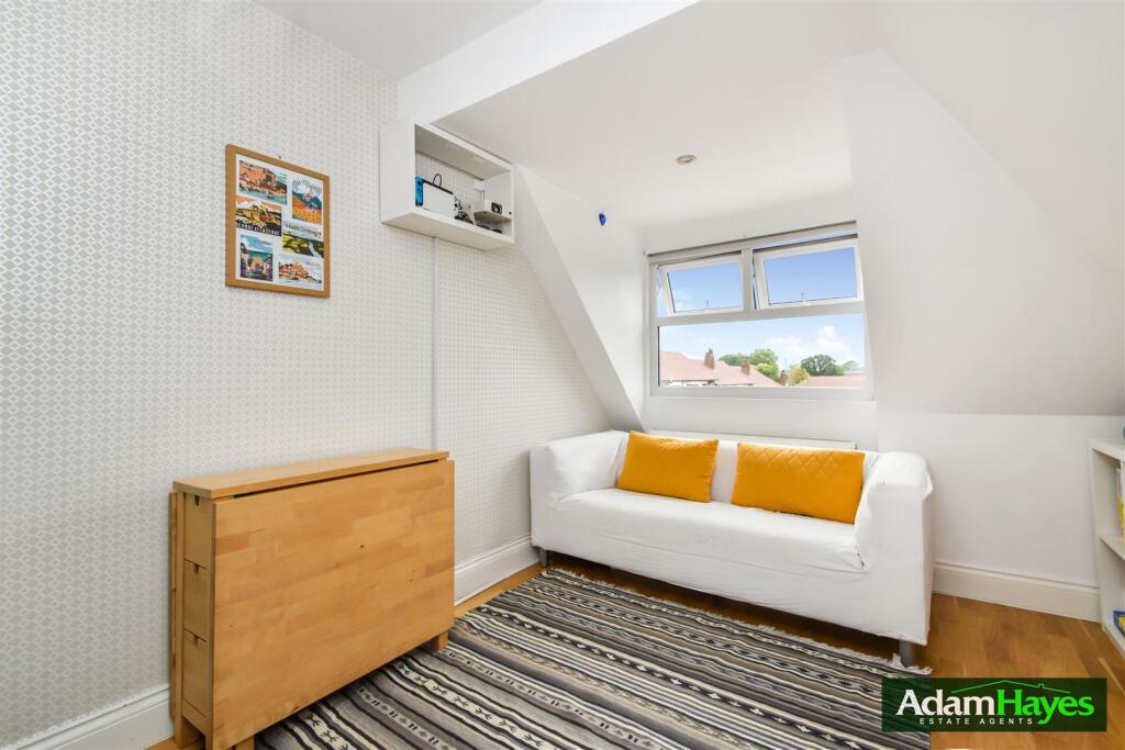 Apartment in London - View 3