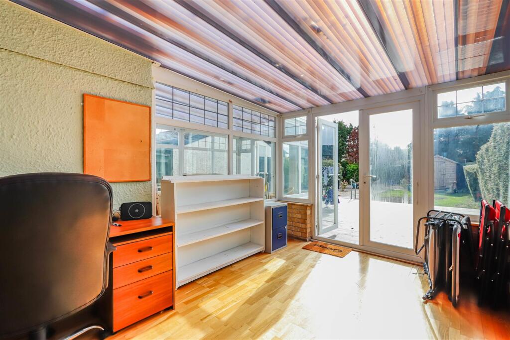 House in Barry, Merthyr Dyfan - View 5