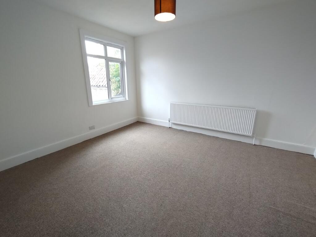 Apartment in Spalding - View 4