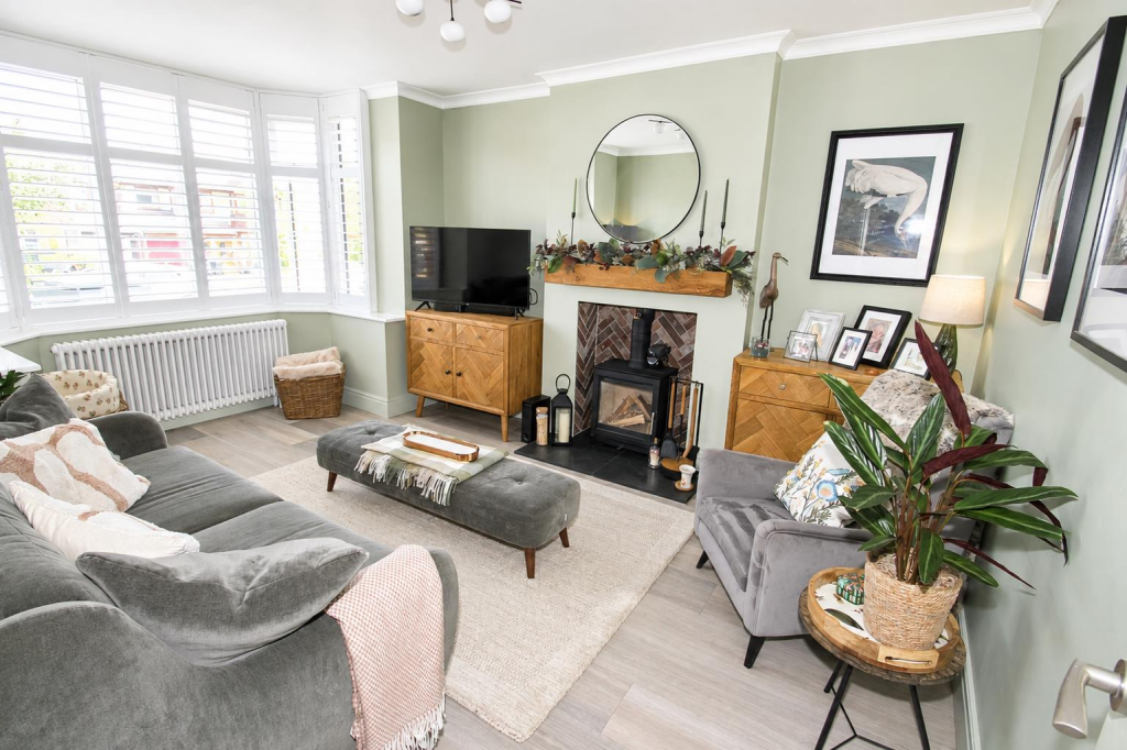 House in Dudley, West Midlands - View 4