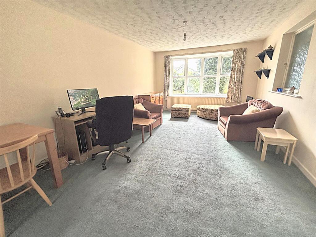 House in Weston-super-Mare, North Somerset - View 2