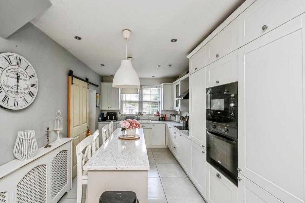 Melwood Drive, LIVERPOOL, Merseyside, L12 photo 4