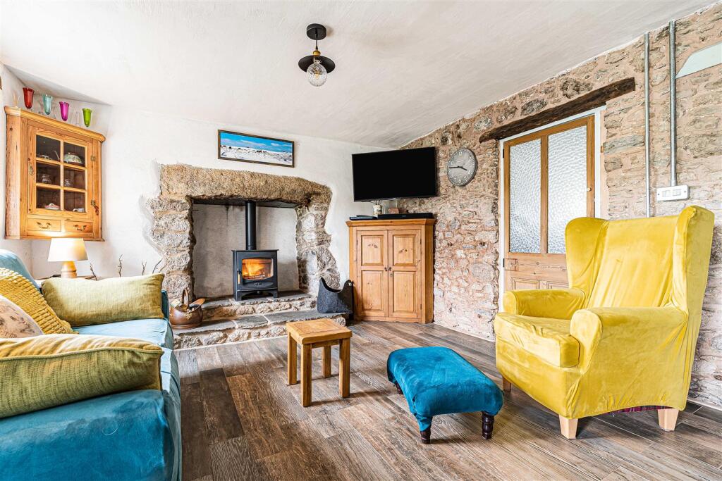 House in Plymouth - View 2