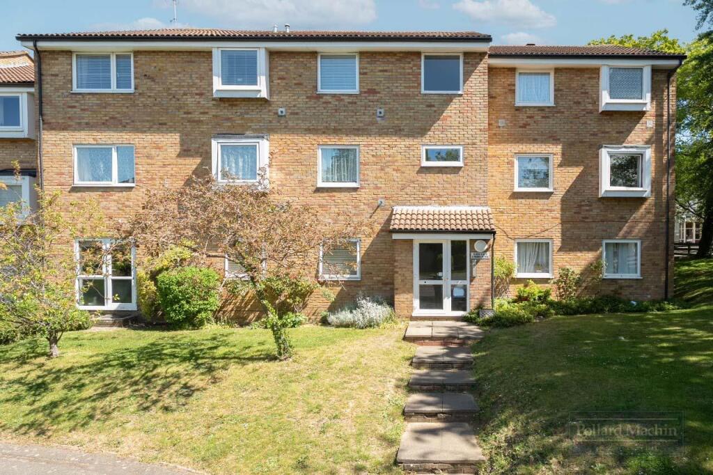 Main image of property: Parrs Close, Sanderstead, Surrey