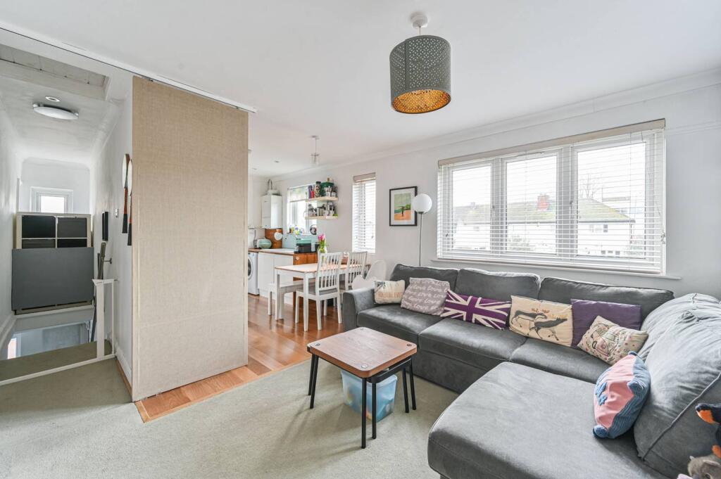 Main image of property: Effingham Road, Waddon, Croydon, CR0