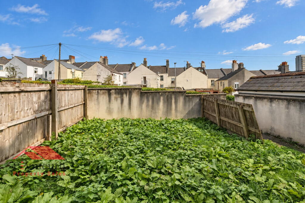 House in Plymouth - View 5