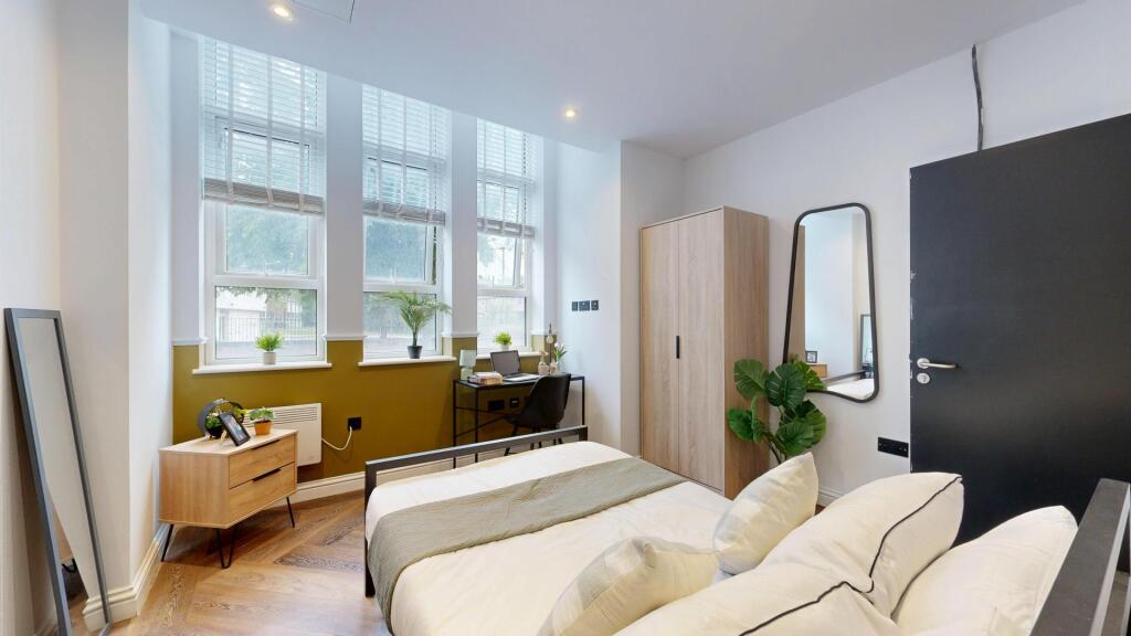 House in Manchester, Curry Mile, Rusholme - View 5