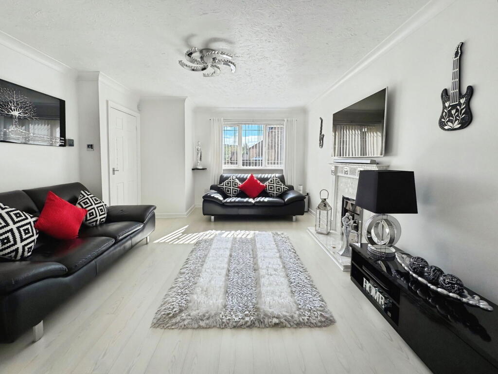 House in Caerphilly, Penyrheol Trecenydd & Energlyn - View 5