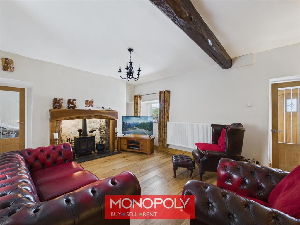 Llindir Street, Henllan, LL16 photo 4