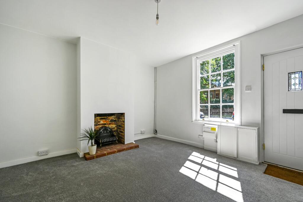 House in Tonbridge - View 3