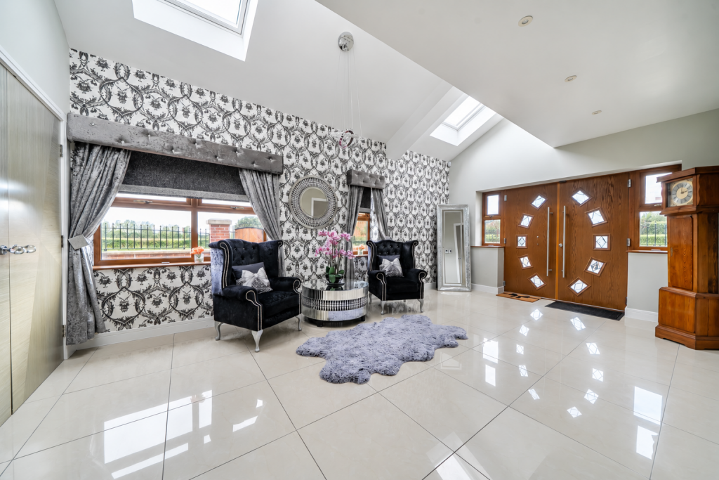 The Chesterfield, 5A Prescot Road, Melling, Sefton photo 2