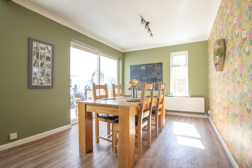Hunstanton Road, Dersingham - View 6